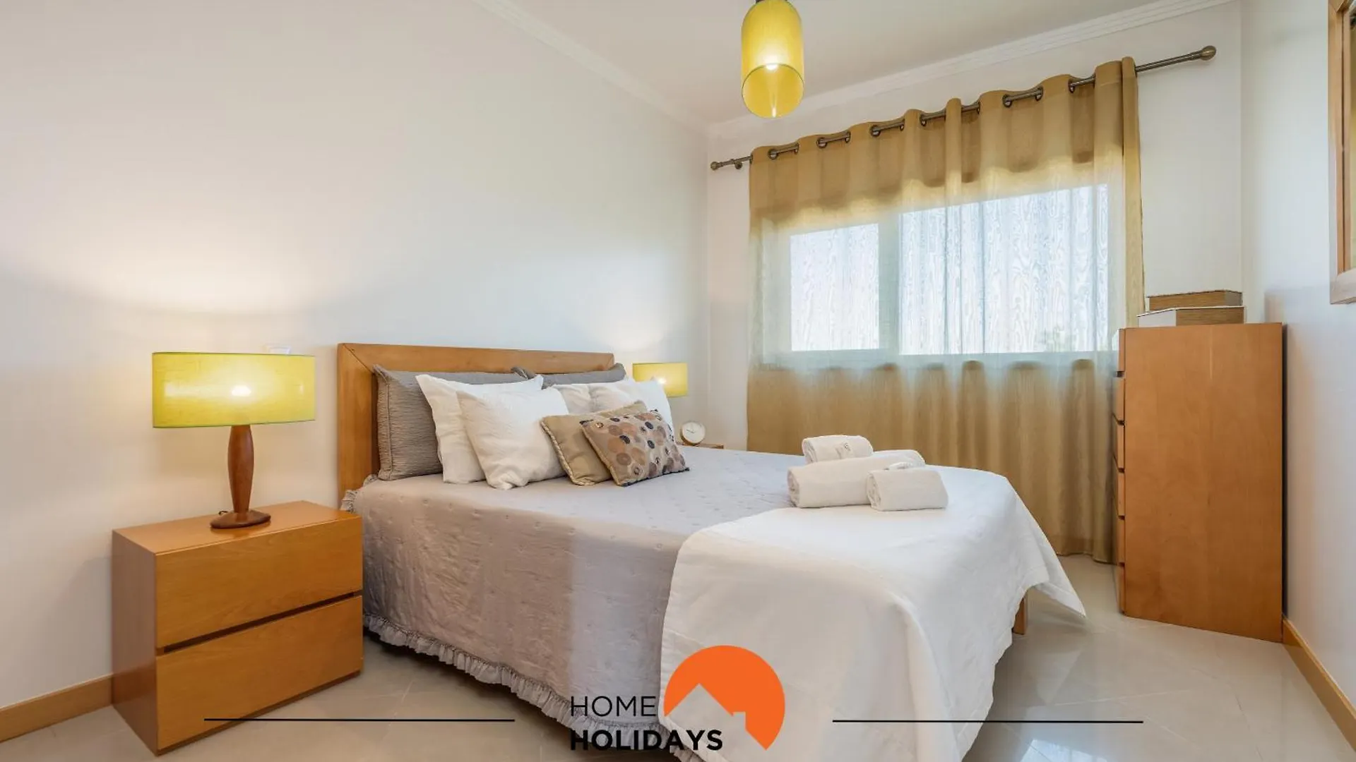 #247 Corrieira Prestigio By Home Holidays location